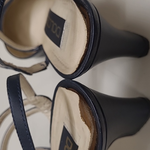 DOLCIS Navy Heels - Picture 9 of 9